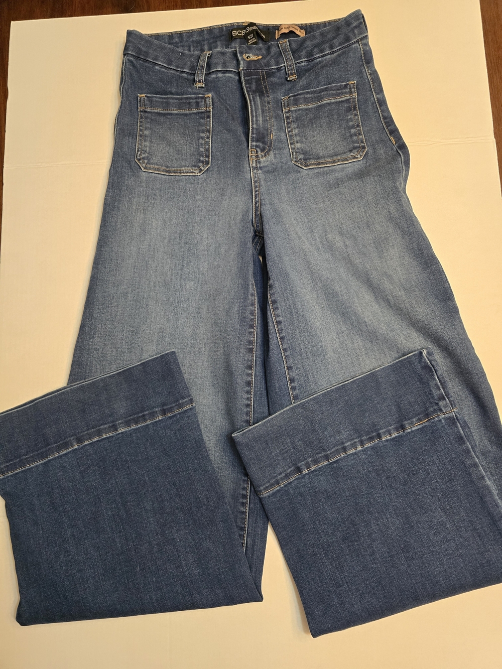 BCBGMAXAZRIA Blue Wide-Leg Women’s Jeans
